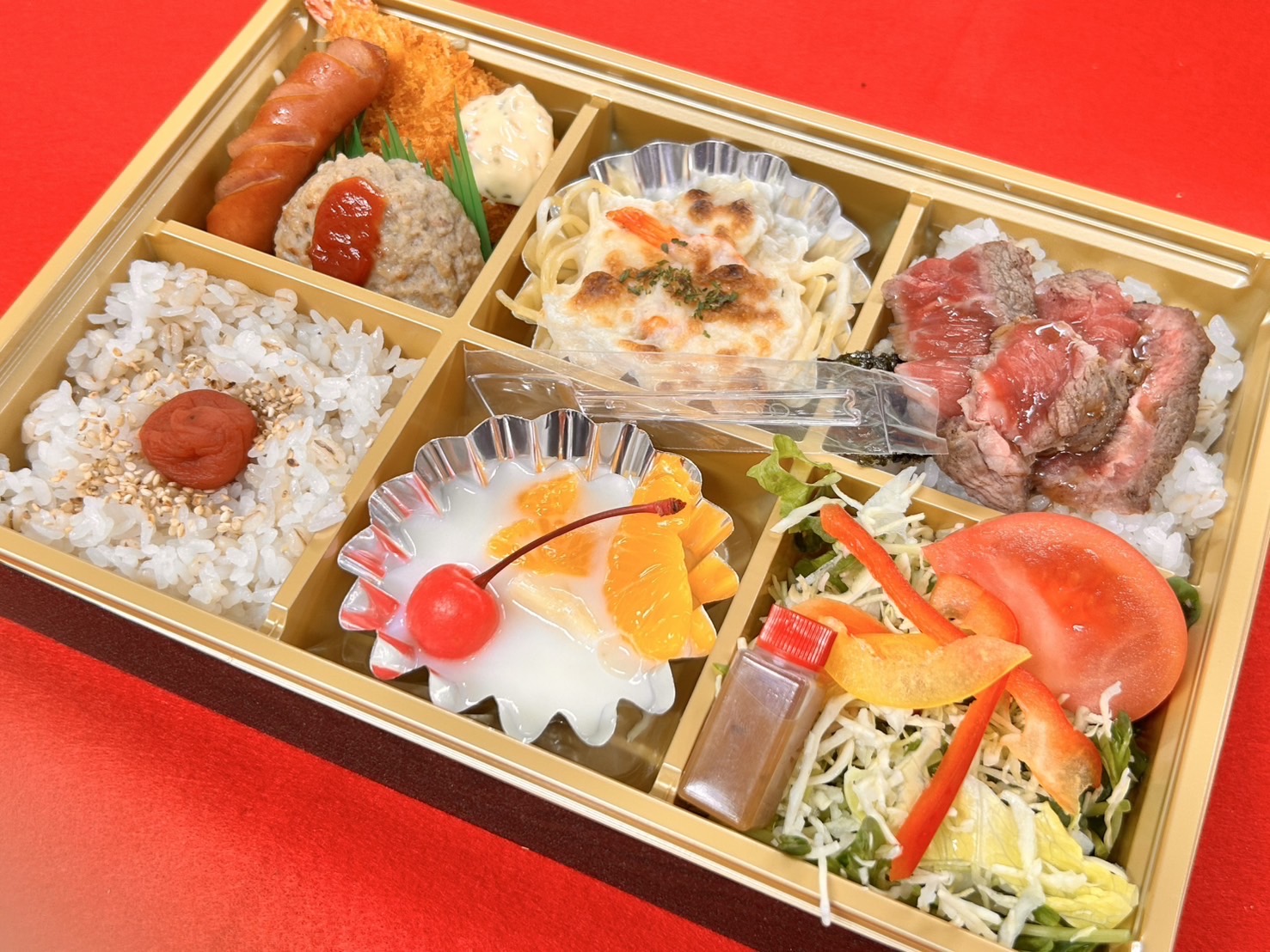 ご予算、リクエストに応じたオーダーメイドのお客様だけの仕出し弁当をお作りします。